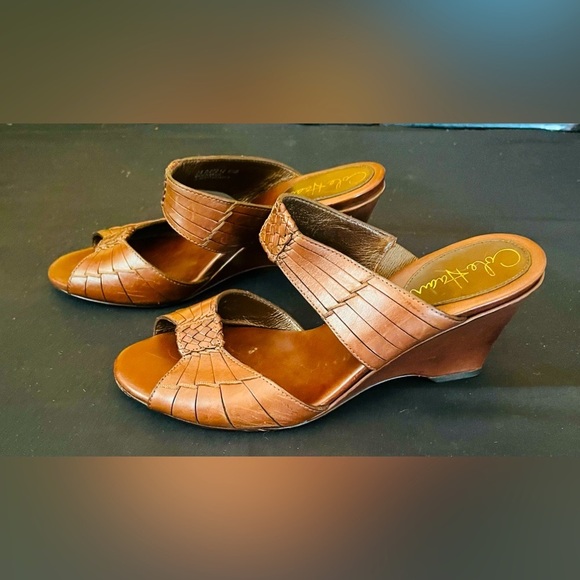 Size 6.5B Cole Haan Brown Leather Wedge Huarache Slide Sandals Great Condition! - Picture 2 of 5
